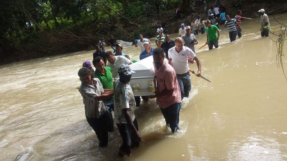 Demandan construcción de puente en Pescado Bobo