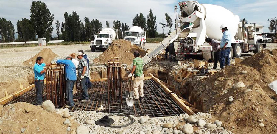 Empresarios denuncian mala practicas Compañía Esmiralda.