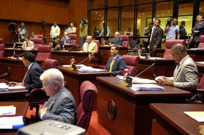 Senado aprueba vía principal de Playa Dorada Don Isidro García Mercedes