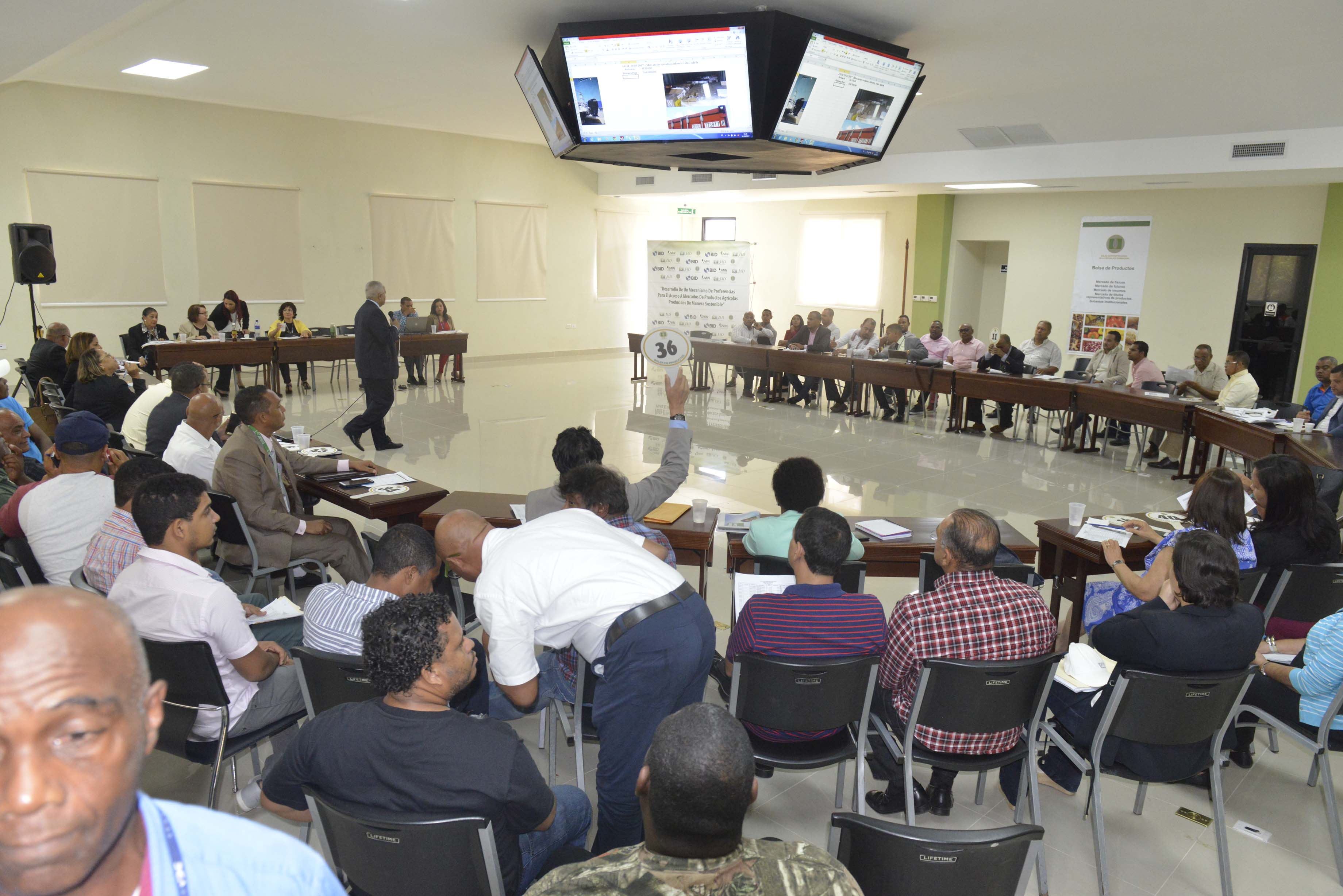 Aduanas Recauda Más de RD$ 16 Millones por Ventas de Mercancías Subastadas