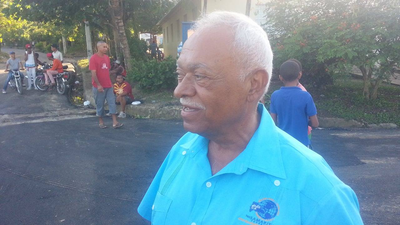 Arismendy Medina valora programa de asfaltado de Sosúa.