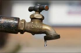 Denuncian falta de agua en Las Canas Imbert