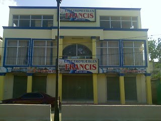 Electro Muebles Francis celebra rifas