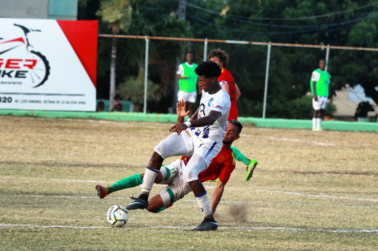 Atlántico FC derrota a Jarabacoa FC.