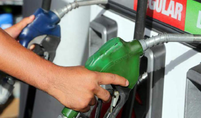 Gobierno baja precios de casi todos los combustibles; sube RD$1.00 al GLP