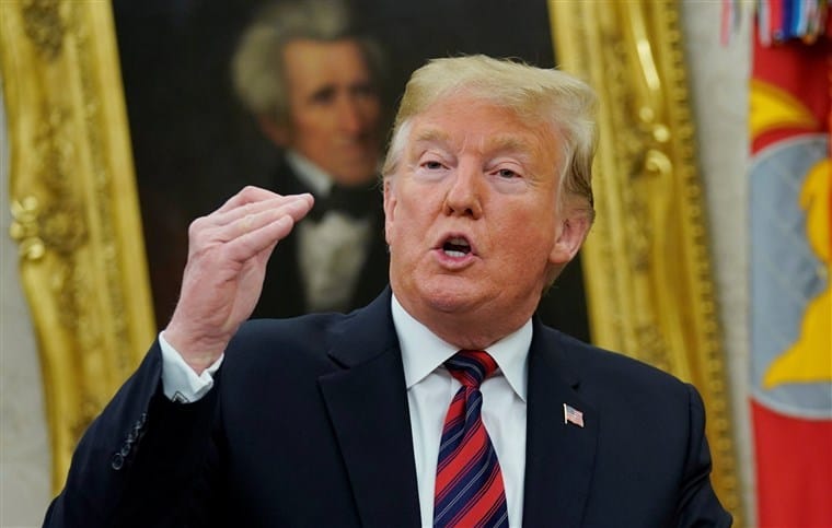 Presidente Trump presiona salida de Maduro