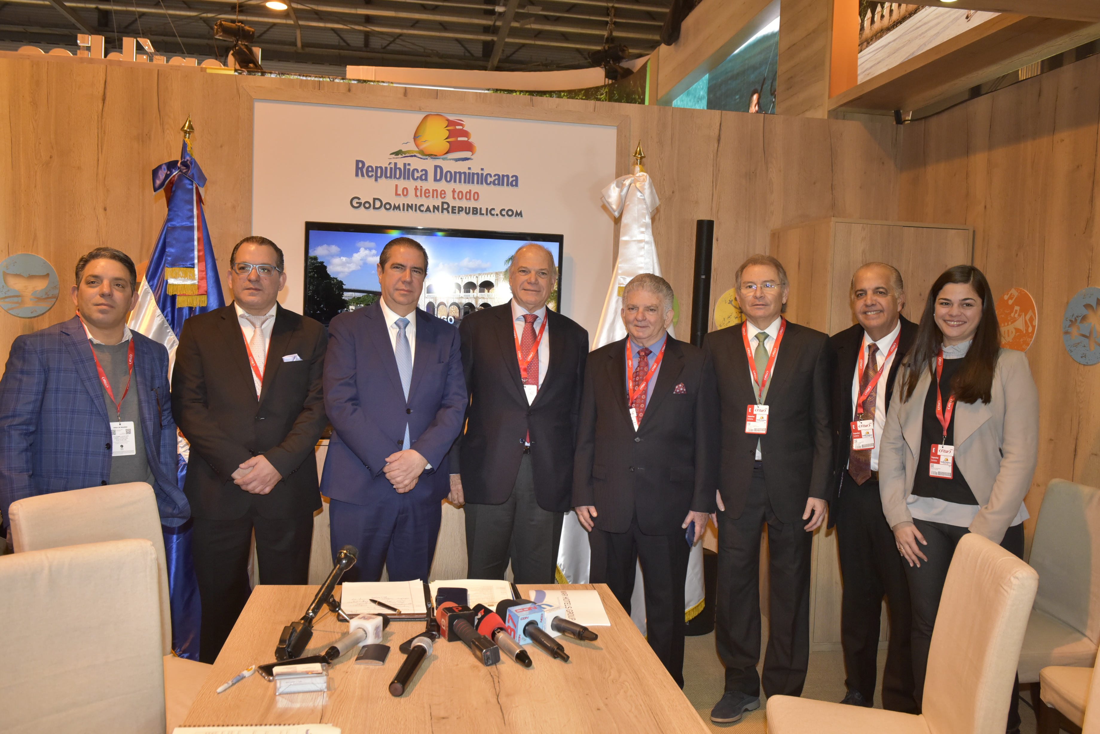 Anuncian la construcción de más de mil habitaciones para Puerto Plata.