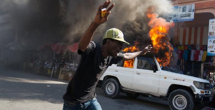 Canadá cierra temporalmente embajada en Haití por violentas protestas