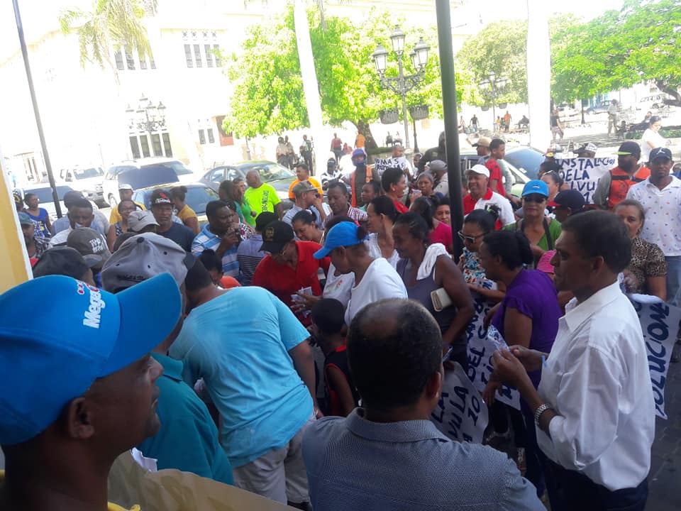 Bloque de juntas de Vecinos realizaron caminatas a instituciones de Puerto Plata
