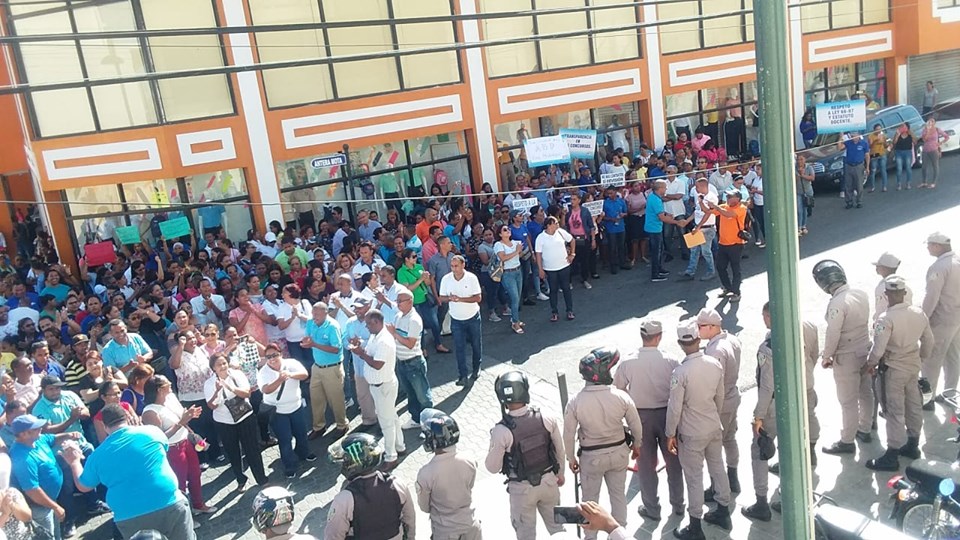 ADP protesta en Puerto Plata.
