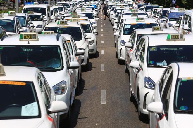 Taxistas opuestos a registro del Intrant