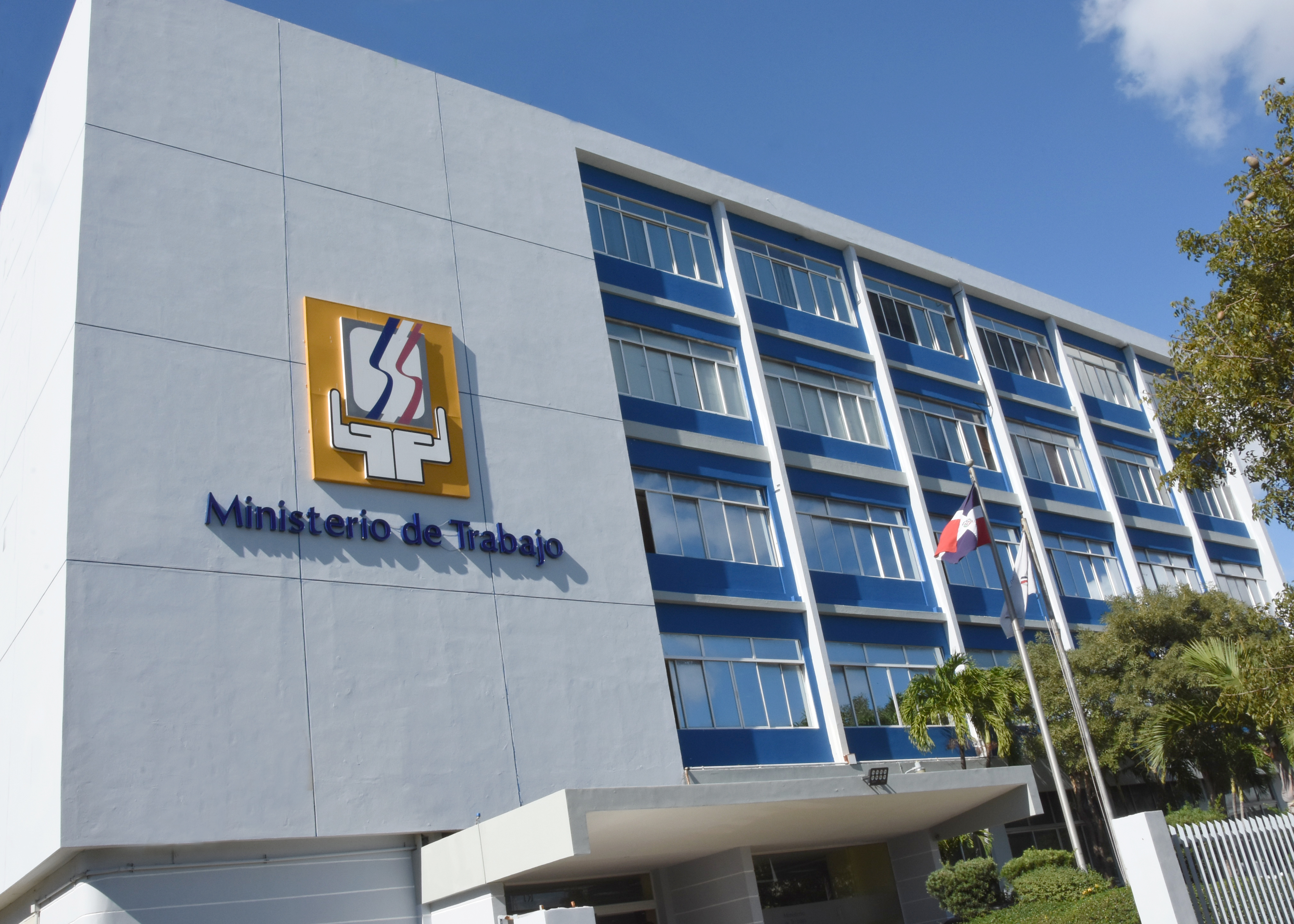 Ministerio de Trabajo invita Jornada de Empleo en Verón