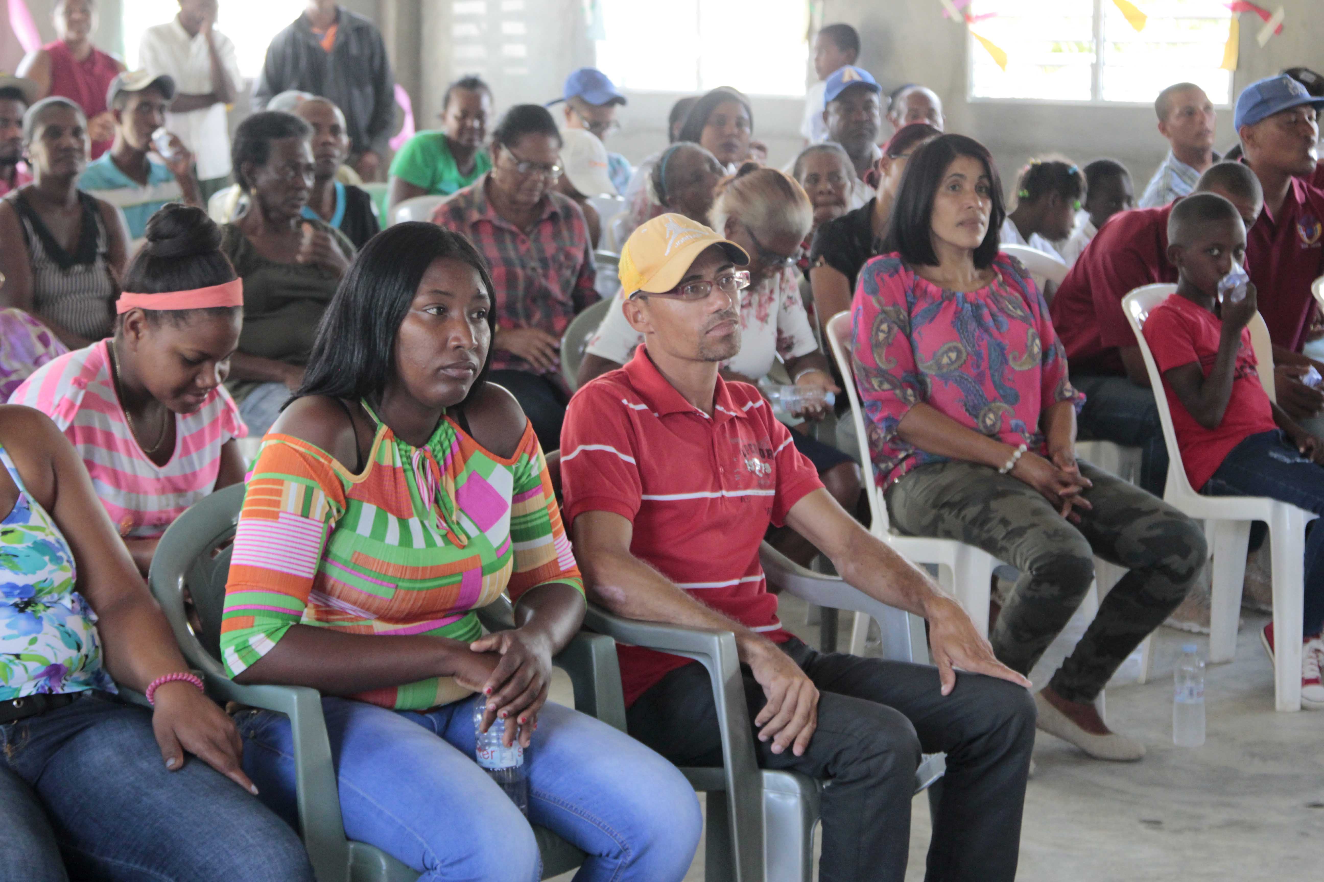Inician construcción acueducto comunitario con energía solar en Los Montones