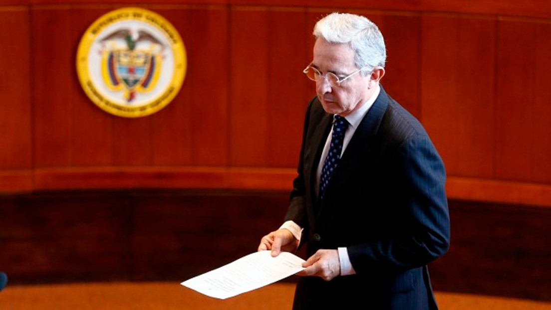 Procuraduría de Colombia pide que se mande el caso del expresidente Uribe a la Fiscalía