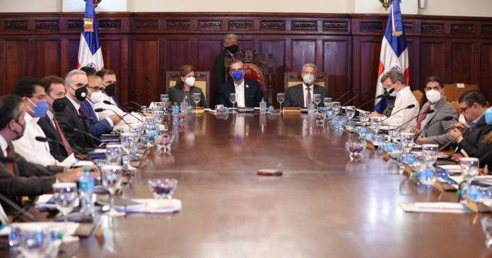 Abinader encabezó Consejo de Ministro
