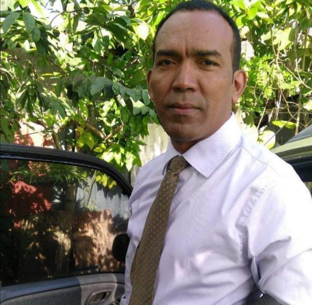 Hieren de un machetazo a comunicador en Montellano