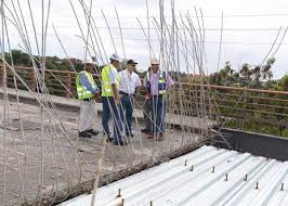 Trabajos construcción de varios puentes municipio del Bloque Oeste están paralizados