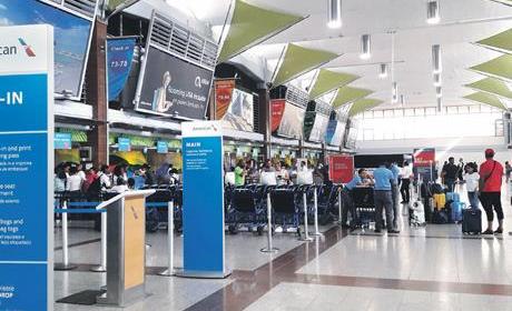 Aduanas frena intento de contrabando en aeropueto de Puerto Plata
