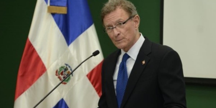 Canciller dominicano viajo a Haití.