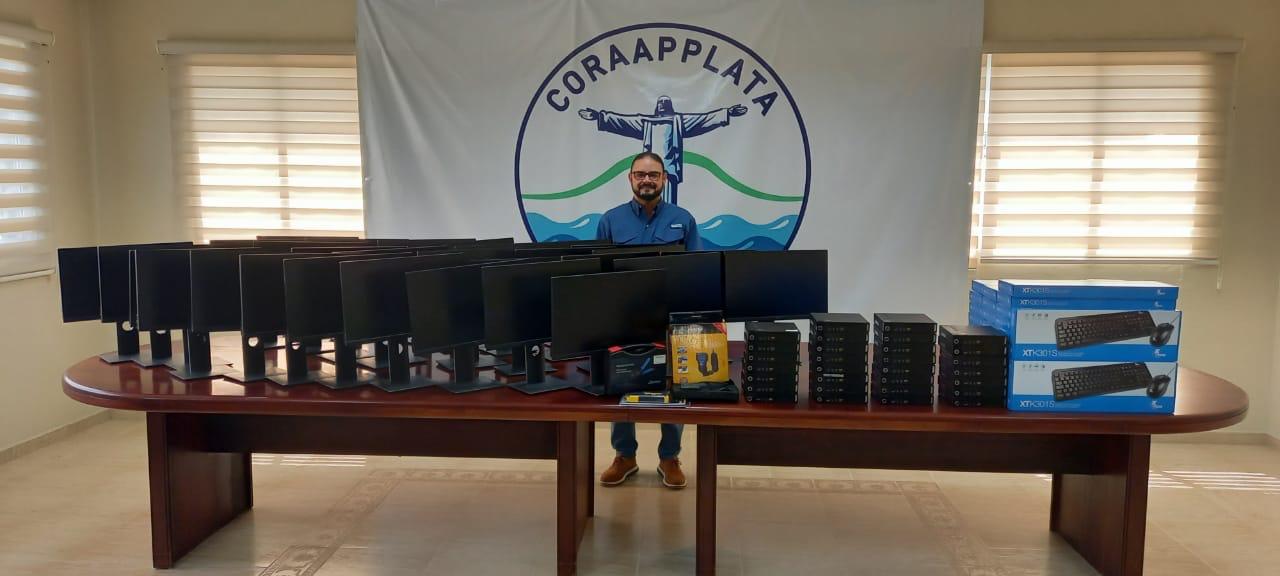 CORAAPPLATA inicia cambio de Software en Servidores Electrónicos, equipos estaban obsoletos.