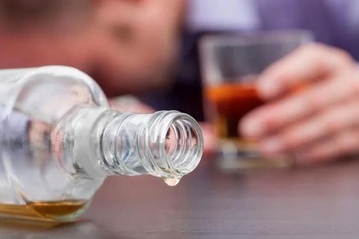 Dos personas muertas en los Hidalgos supuestamente con alcohol ilegal