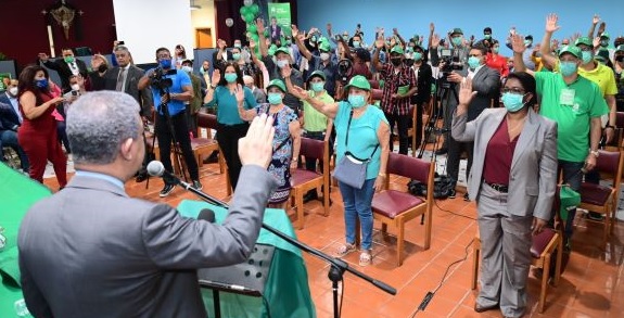 Leonel dice en a la FP no penetrará dinero narcotráfico