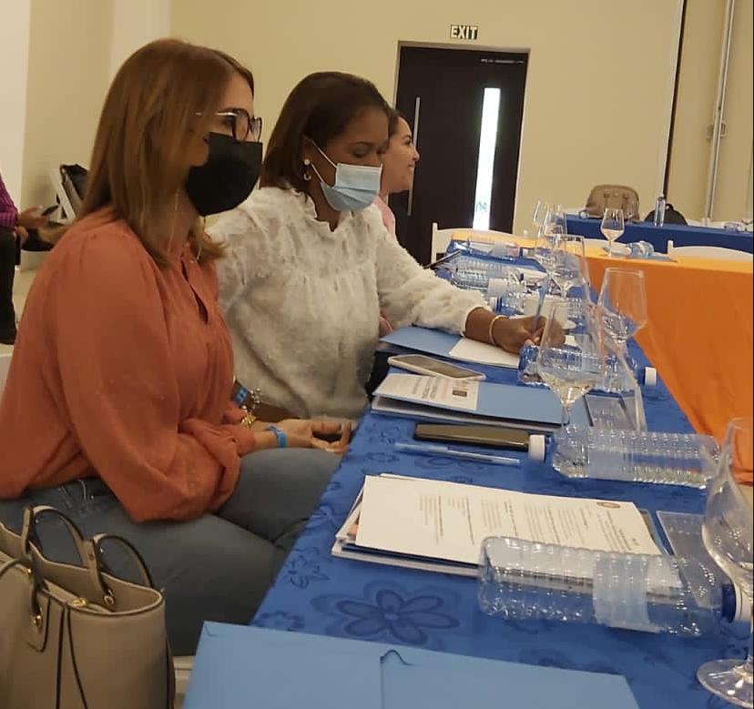 Gobernadoras asisten a taller de resiliencia territorial