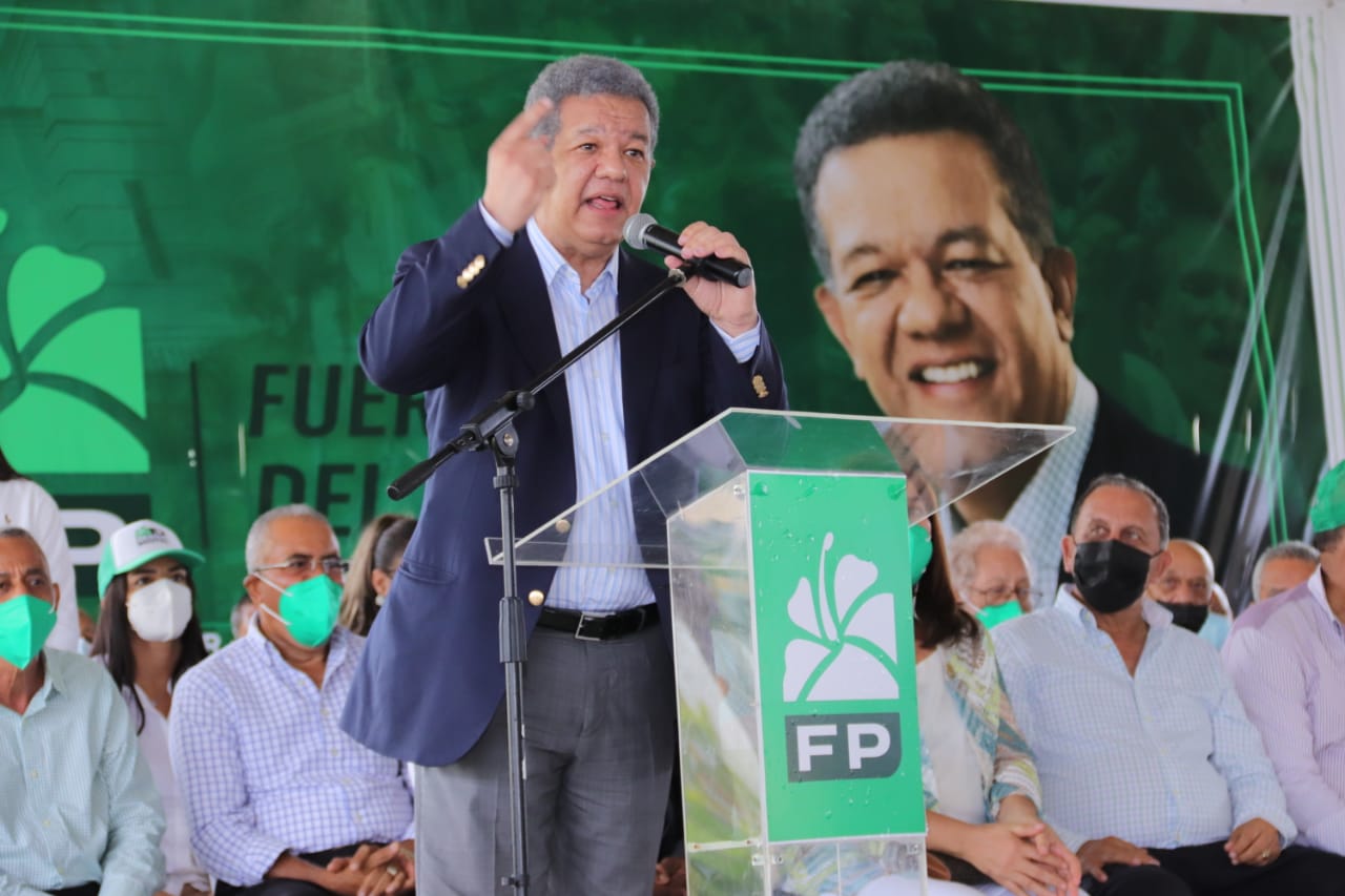 Leonel Fernández: «Estoy sintiendo la angustia y la desesperación del pueblo en todo el territorio nacional»