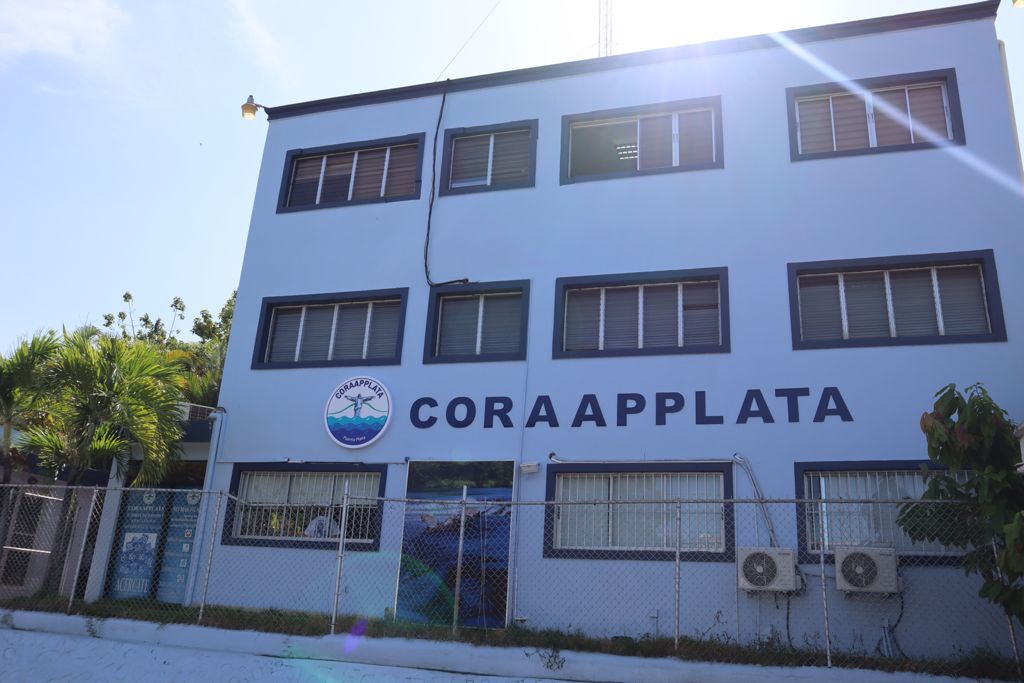 CORAAPPLATA recibe certificado de buenas prácticas en cumplimiento a normativas contables