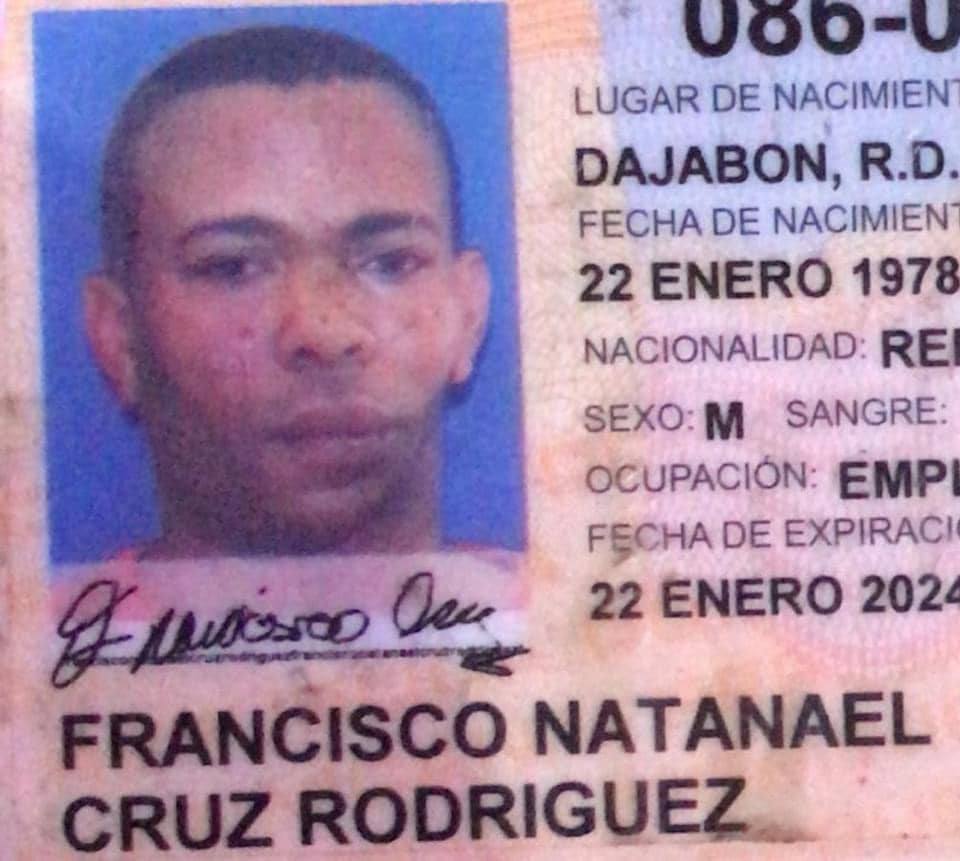 Dejan hombre asesinado frente a centro asistencial de aquí