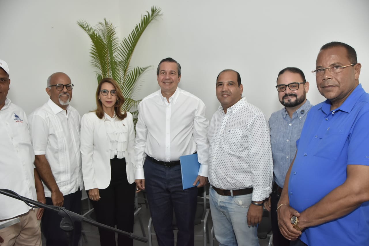 Ministro Orlando Jorge Mera presenta la Gestión de Gobierno 2020 – 2022 del presidente Luis Abinader