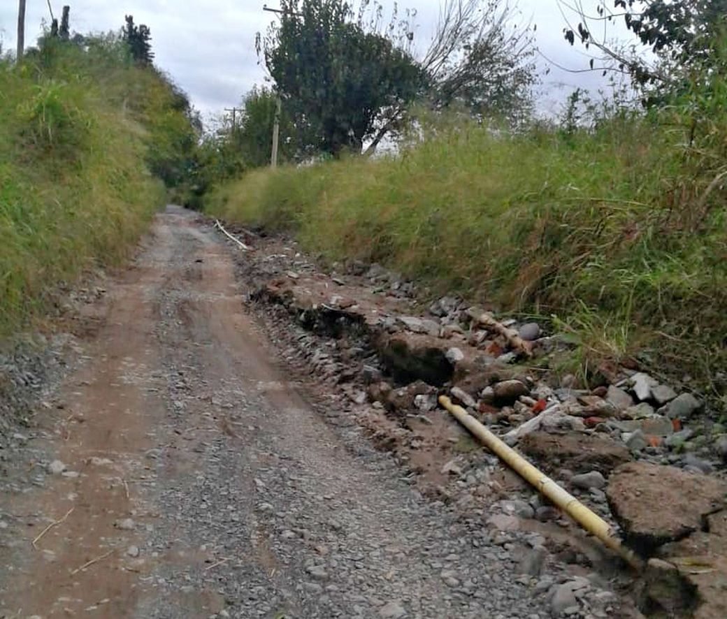 Demandan reparación caminos de Arrollo de Leche Montellano