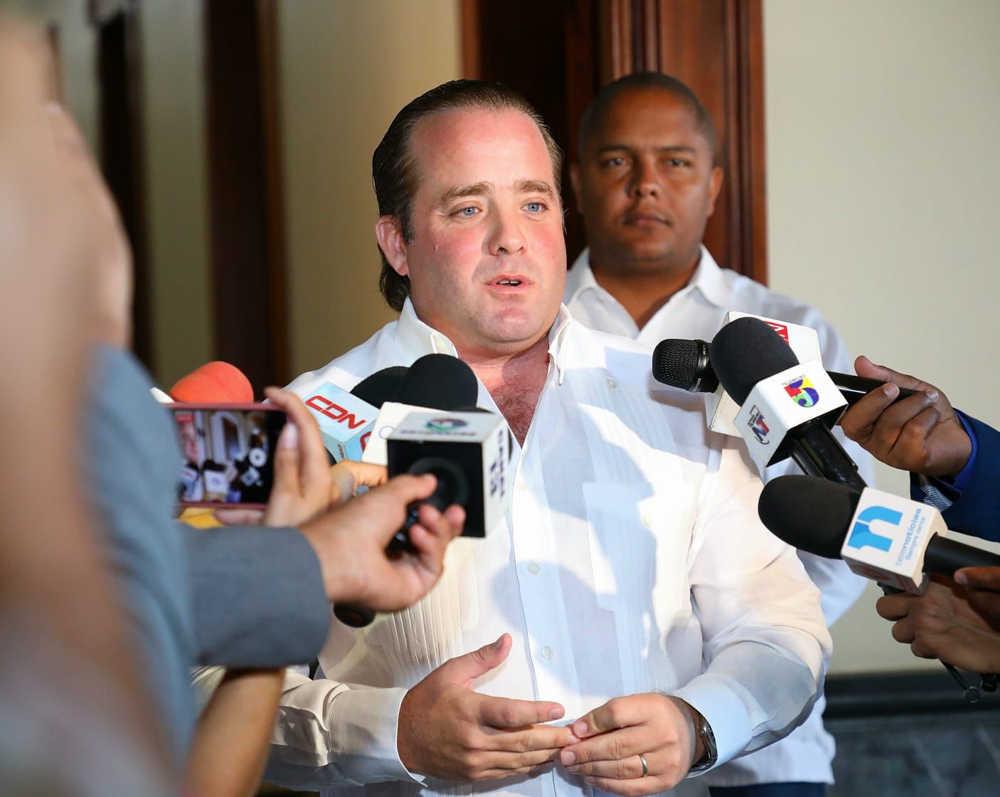 Paliza: “si las elecciones fueran hoy el presidente Abinader ganaría en primera vuelta”