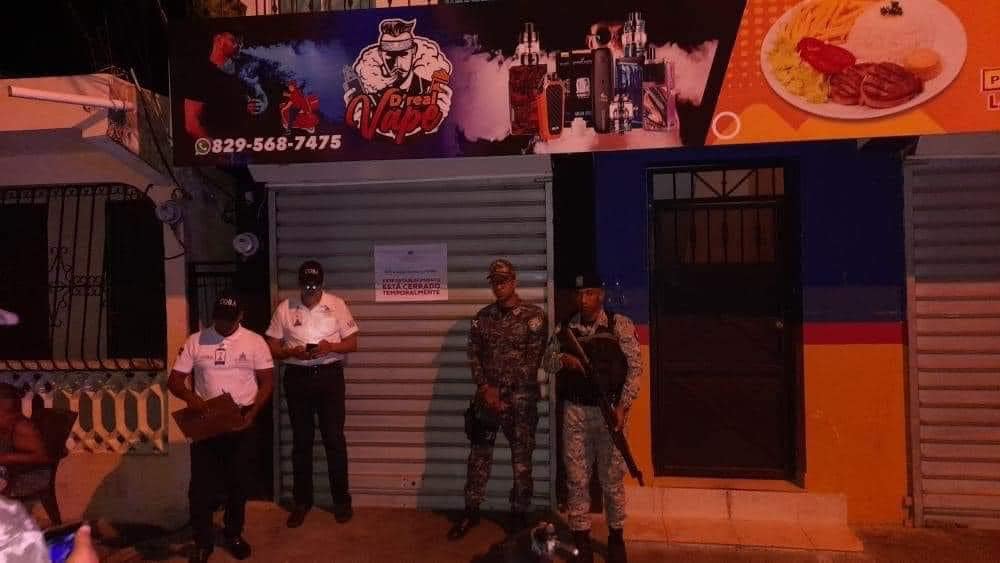 Clausuran tienda de Vaper en Padres las Casas