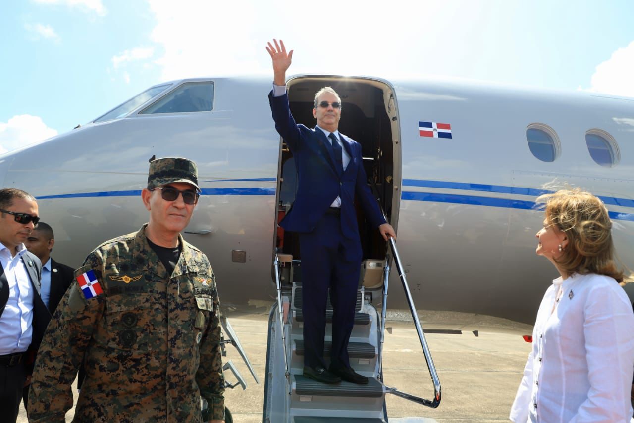 Presidente Abinader viaja esta noche a Miami para asistir a varias actividades este sábado