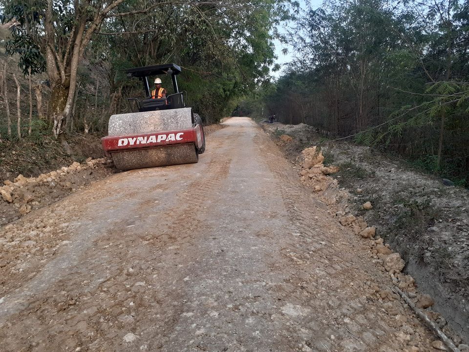 Ayuntamiento de Montellano repara caminos de Cabarallo, Severet y Mozovi