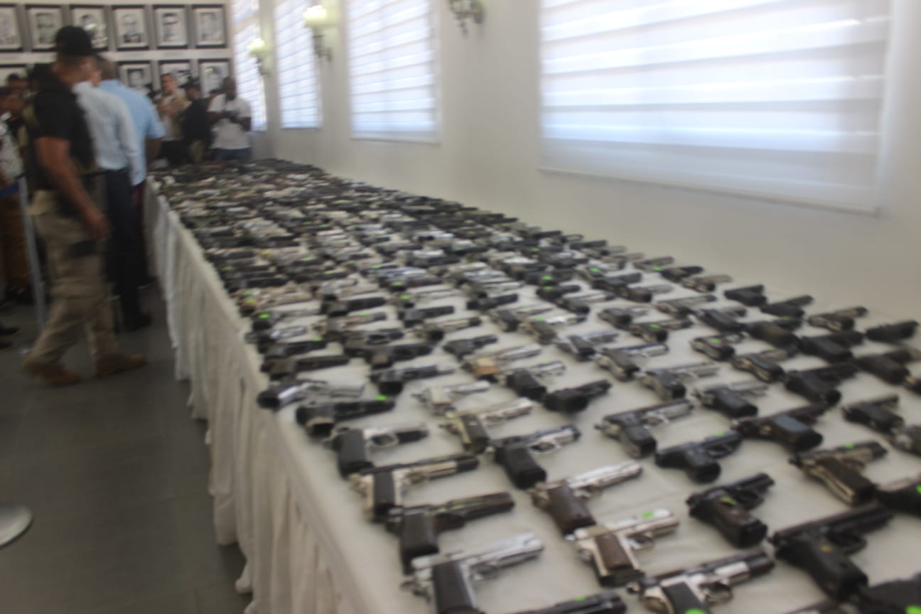 MIP recibe de parte del MP más de 400 armas de fuego