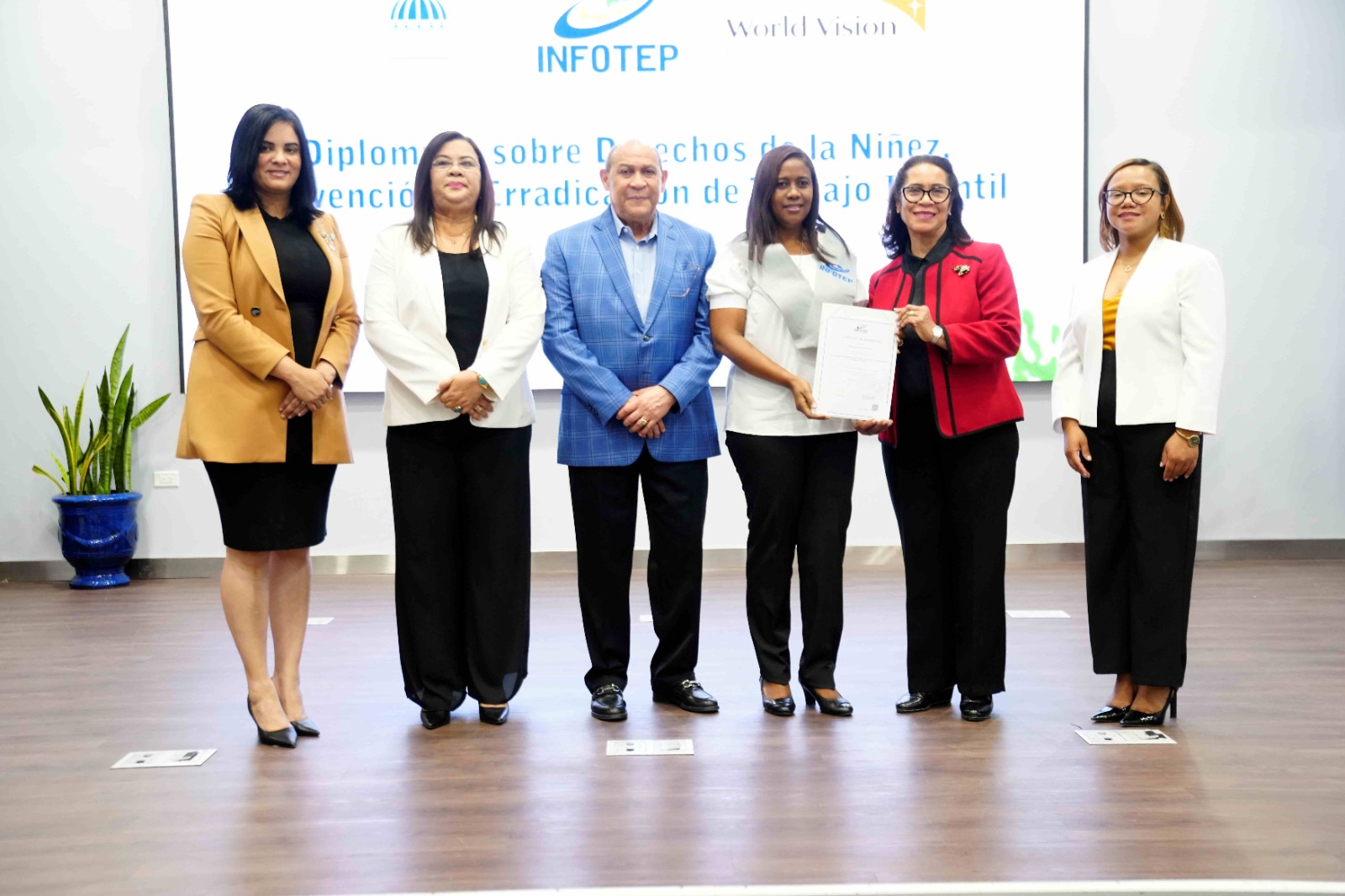 Ministerio de Trabajo, INFOTEP y World Vision concluyen diplomados sobre Prevención y Erradicación de Trabajo Infantil