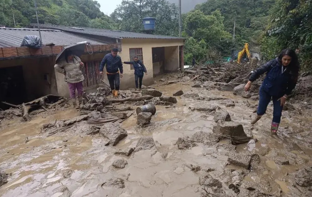 Avalanchas en Colombia deja 15 muertos