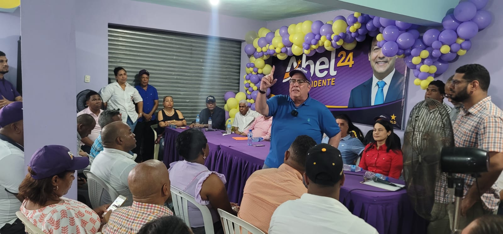 Charlie Mariotti encabezó asamblea en Puerto Plata