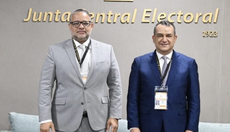 Dictan coerción a hombre por compra de cédulas en Santiago