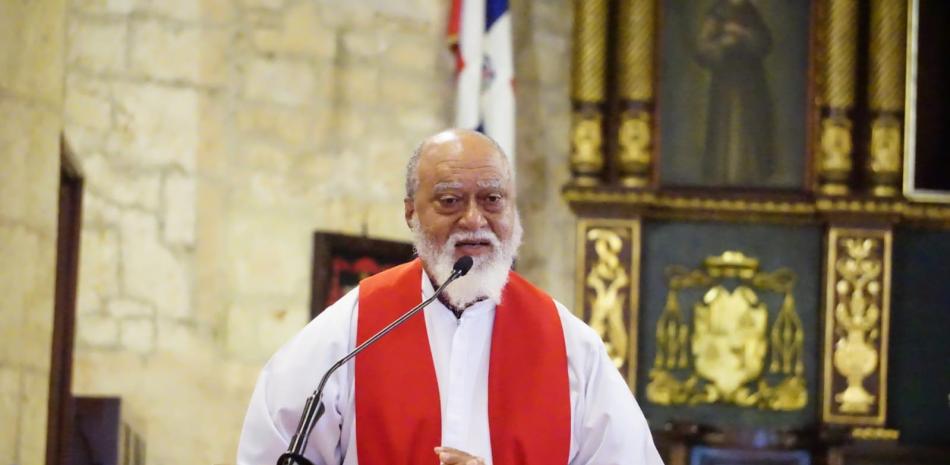 Iglesia católica dice cárceles dominicanas son antesala del infierno