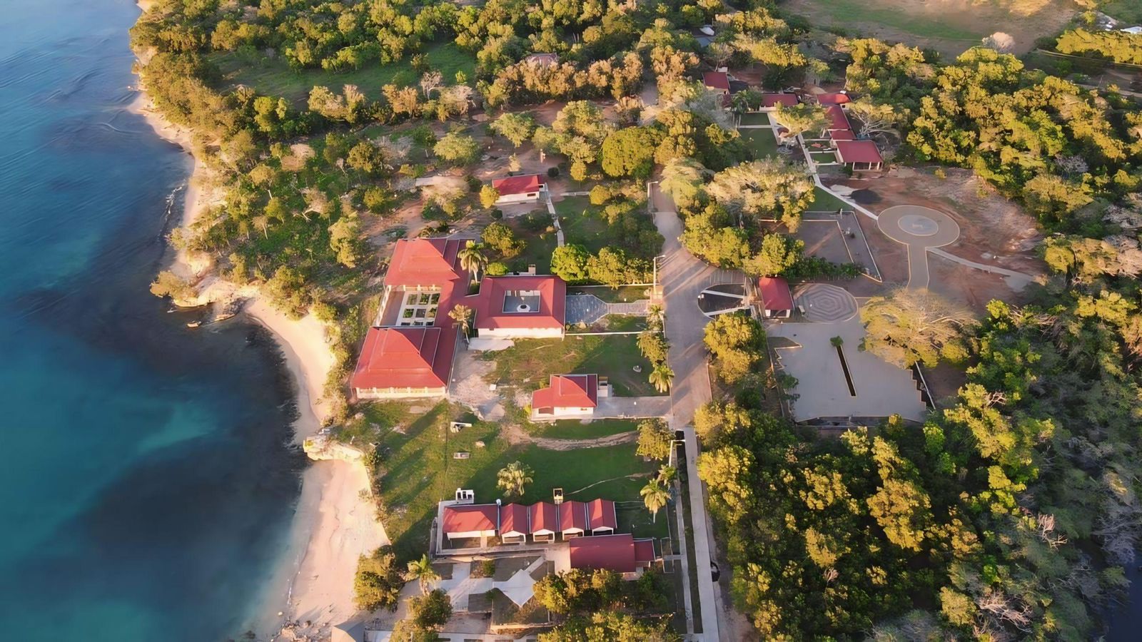 Presidente Abinader entrega remozado Parque Nacional y Arqueológico de La Isabela Histórica