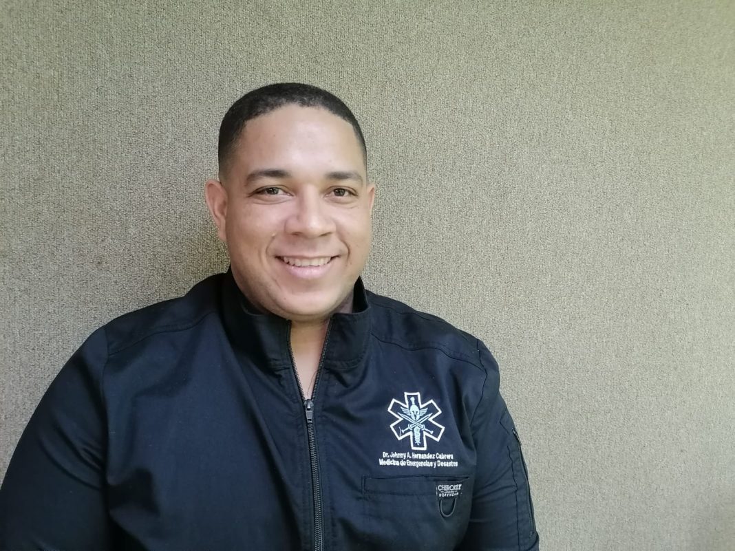 Director del Hospital Ricardo Limardo dice la remodelación también mutilo el centro