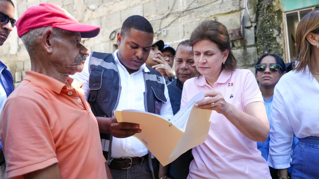 Raquel Peña encabeza respuesta del Gobierno en Puerto Plata tras inundaciones