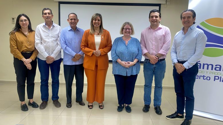 Embajadora de Reino Unido visita Puerto Plata