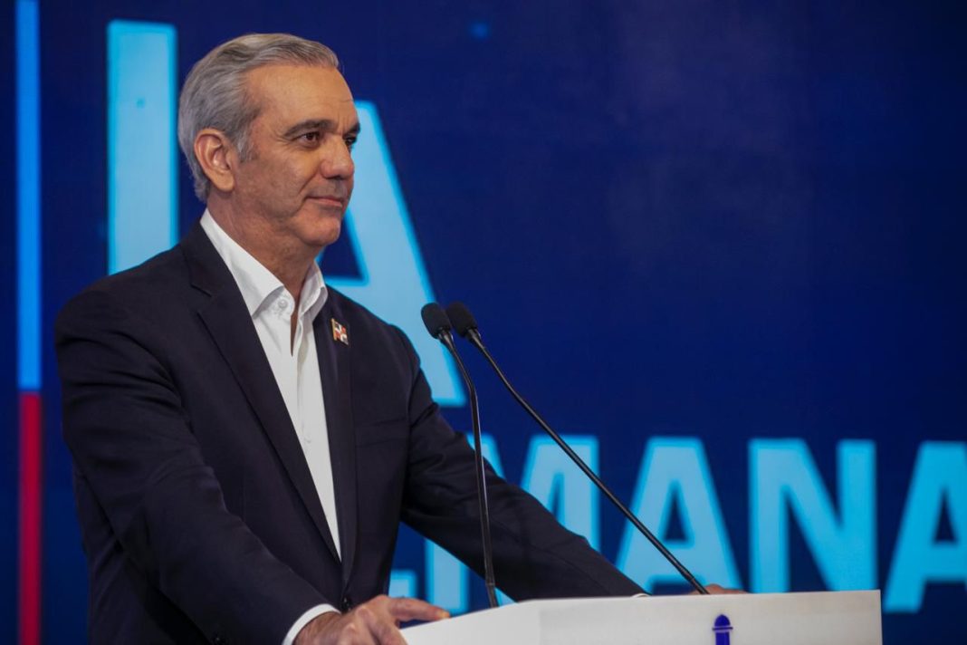 Presidente Abinader anuncia “La Brisita Navideña”