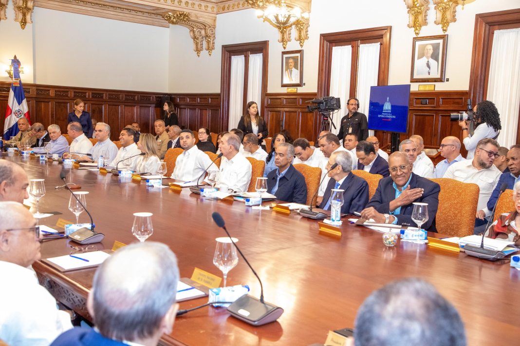 Gobierno define y prioriza metas estratégicas para 2026 en Consejo de Ministros extendido