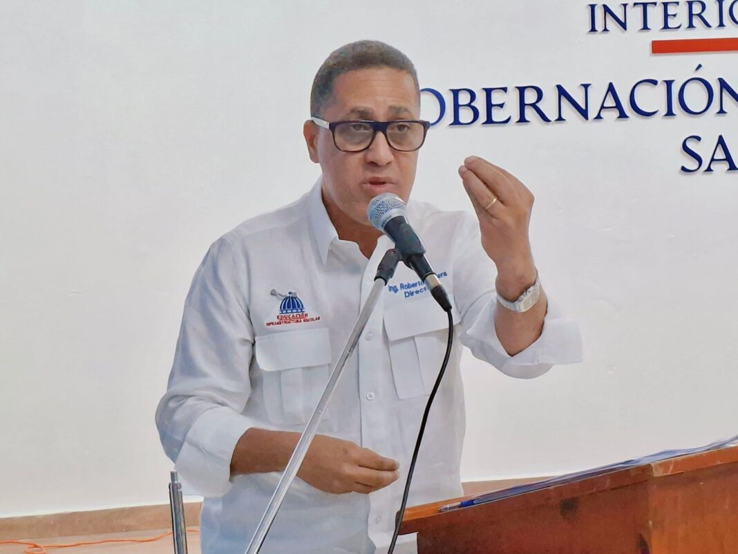 Infraestructura Escolar reanuda trabajos de construcción para terminación de escuela tras más de 15 años paralizada en San Juan