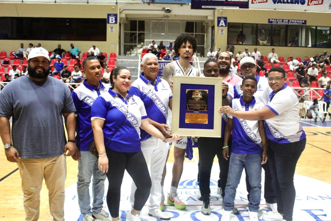 MARINEROS DE PUERTO PLATA LOGRAN CONTUNDENTE VICTORIA ANTE HÉROES DE MOCA Y SUBEN AL TERCER PUESTO